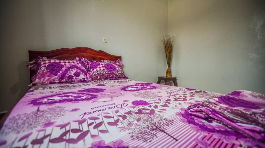 Appartements Neuf De Haut Standing Dm & Ng A Bafoussam المظهر الخارجي الصورة