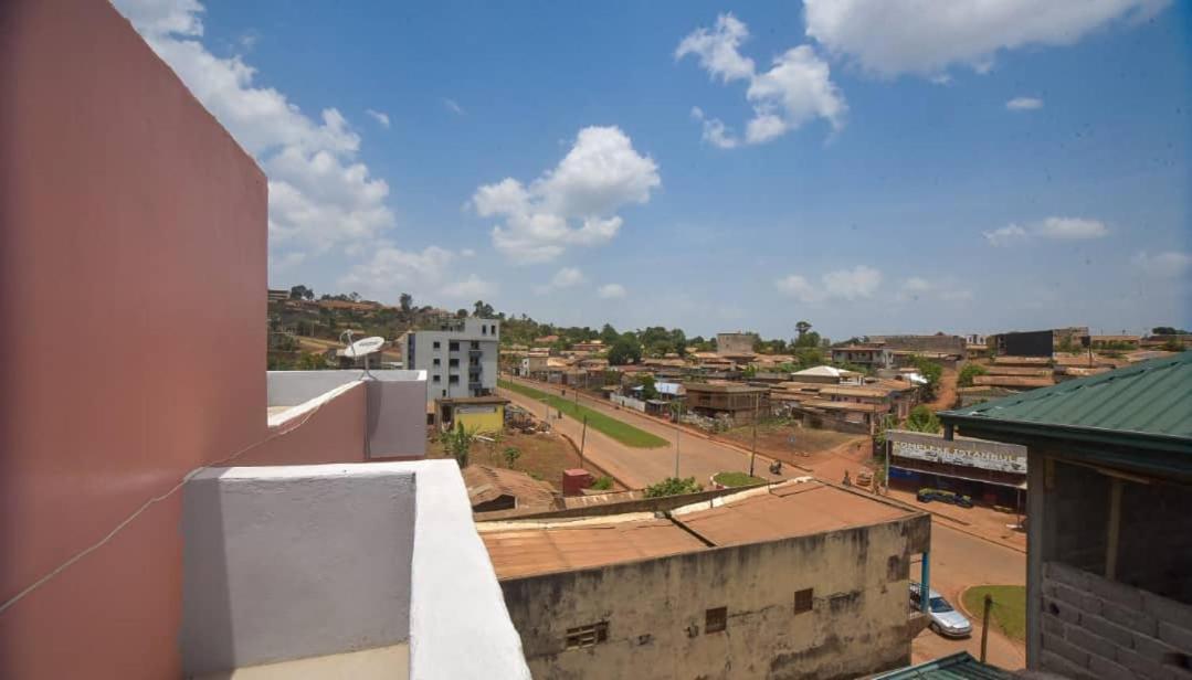 Appartements Neuf De Haut Standing Dm & Ng A Bafoussam المظهر الخارجي الصورة