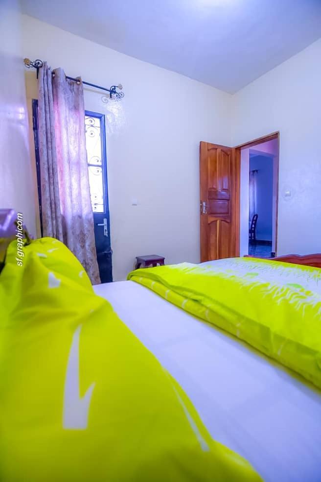 Appartements Neuf De Haut Standing Dm & Ng A Bafoussam المظهر الخارجي الصورة