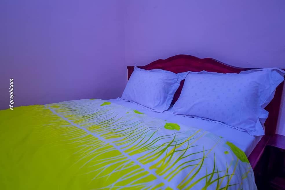 Appartements Neuf De Haut Standing Dm & Ng A Bafoussam المظهر الخارجي الصورة